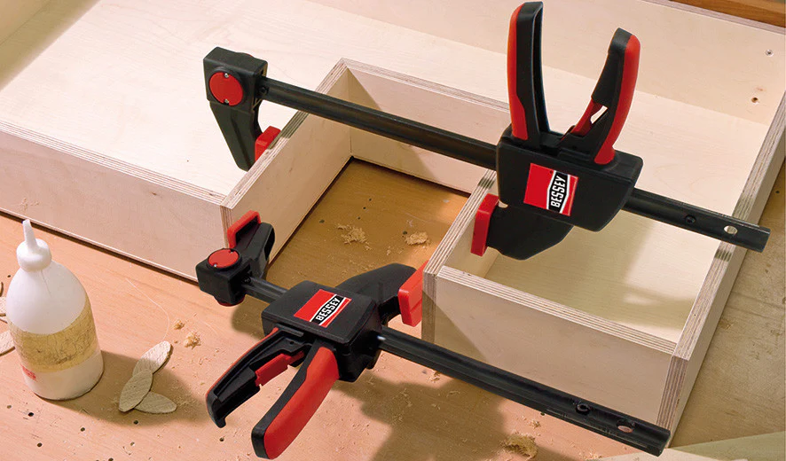 BESSEY 12" EXTRA LARGE TRIGGER CLAMP - Image 3