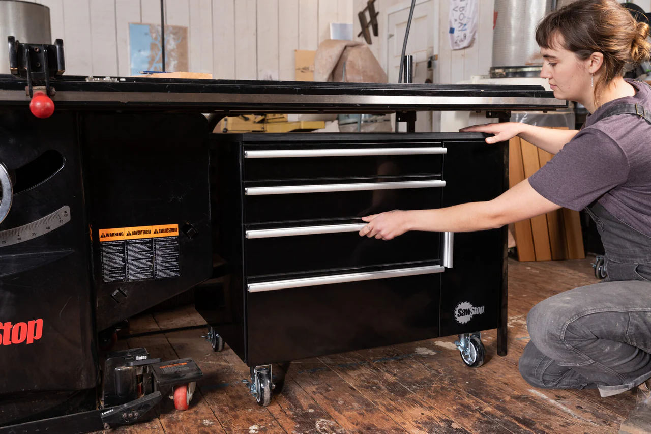32" UNDER TABLE CABINET - Image 6