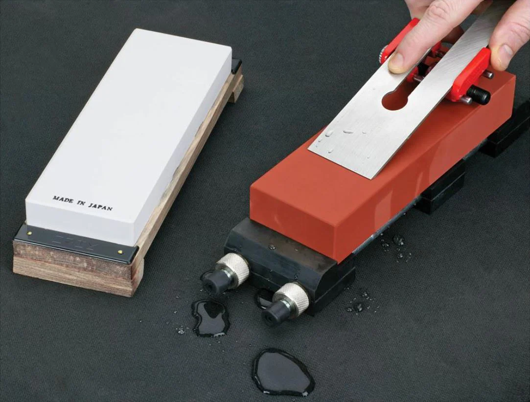 8-1/8" 800 GRIT JAPANESE WATER STONE - Image 3