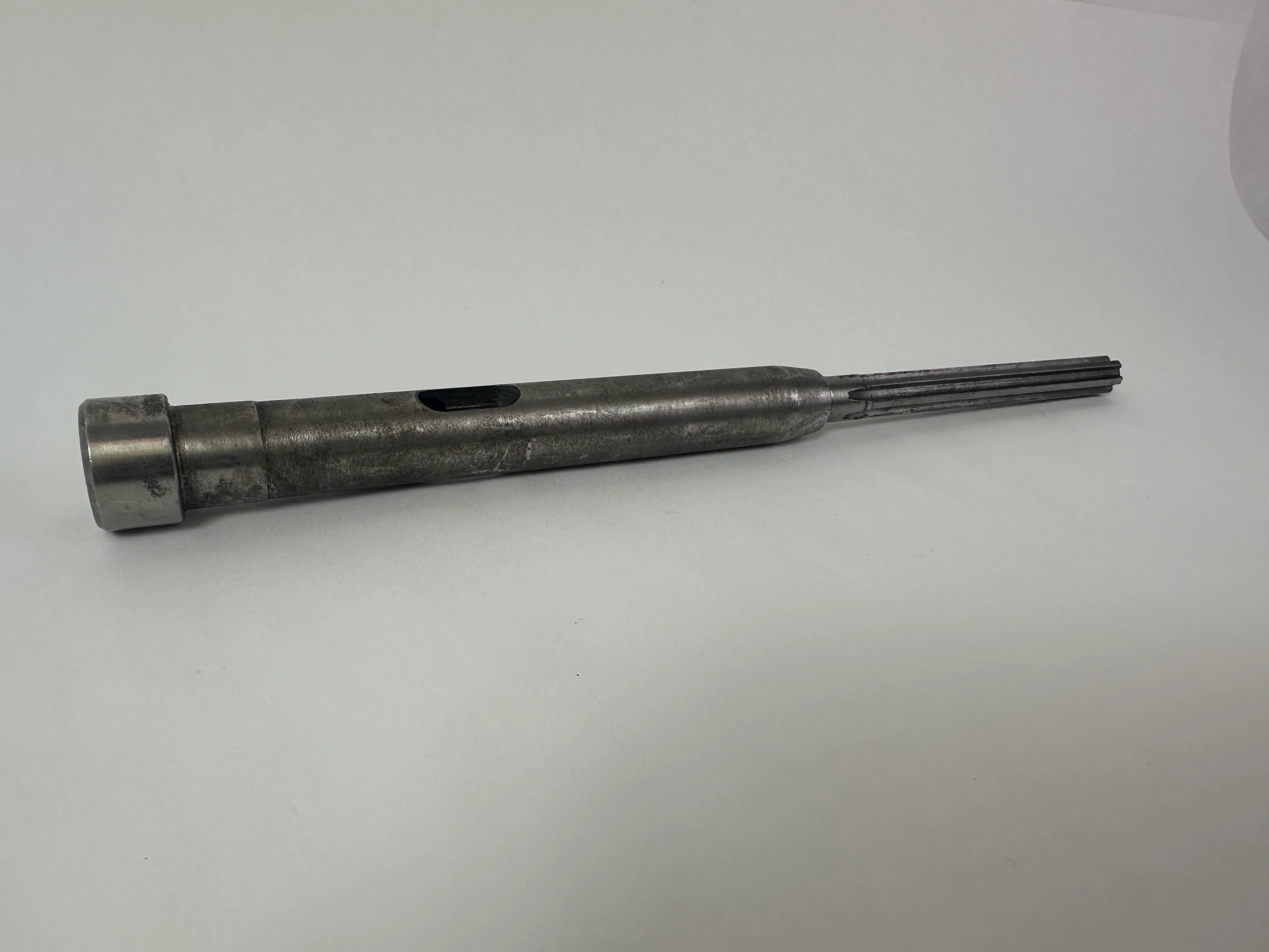 SPINDLE FOR CT023 & CT028