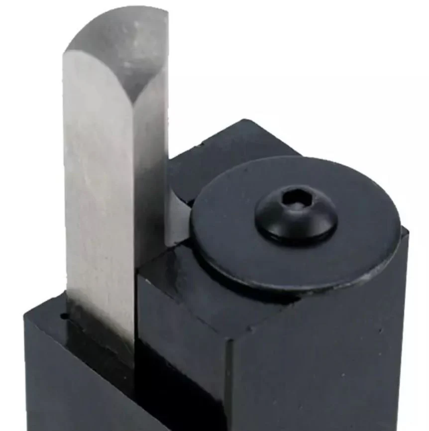 SPRING LOADED CORNER CHISEL - Image 4